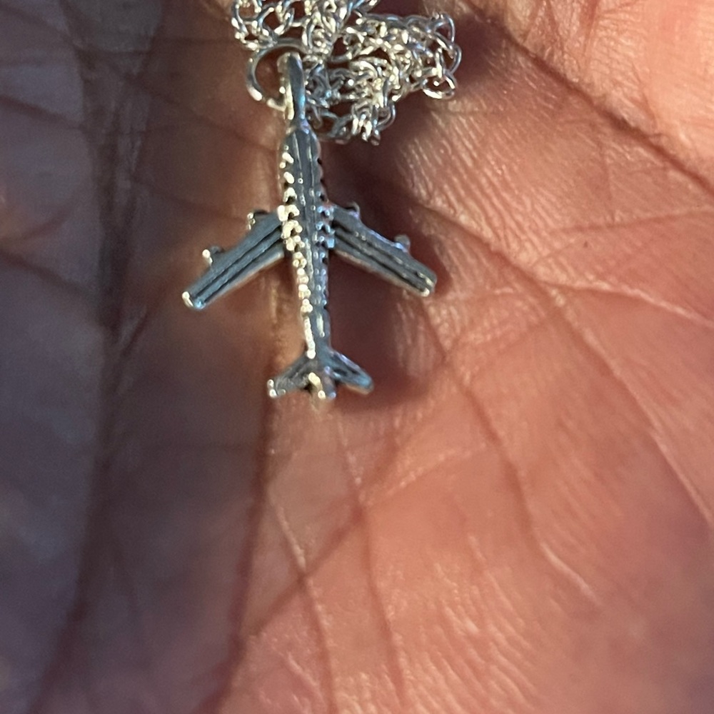 Pendant Charm Chain Necklace (Airplane) - Picture 3 of 3
